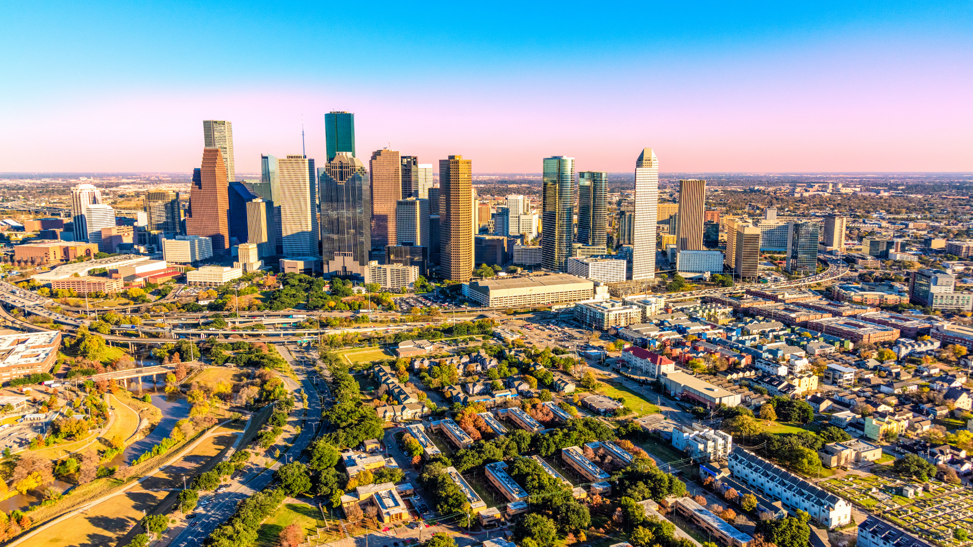 Top 20 things you NEED to know before moving to Houston!