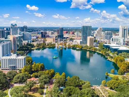 Thinking of Moving to Orlando? Pros & Cons of Living in Orlando FL